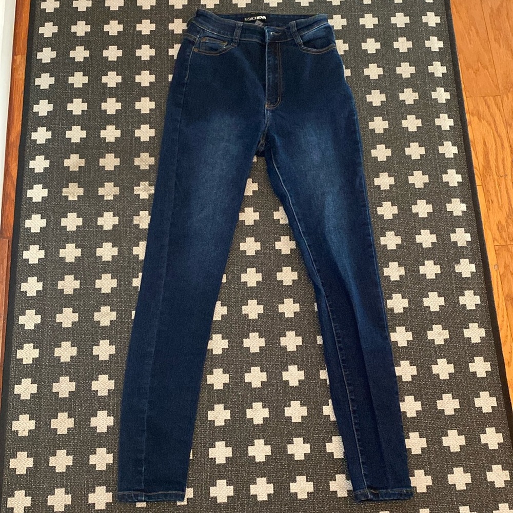 Women skinny jeans